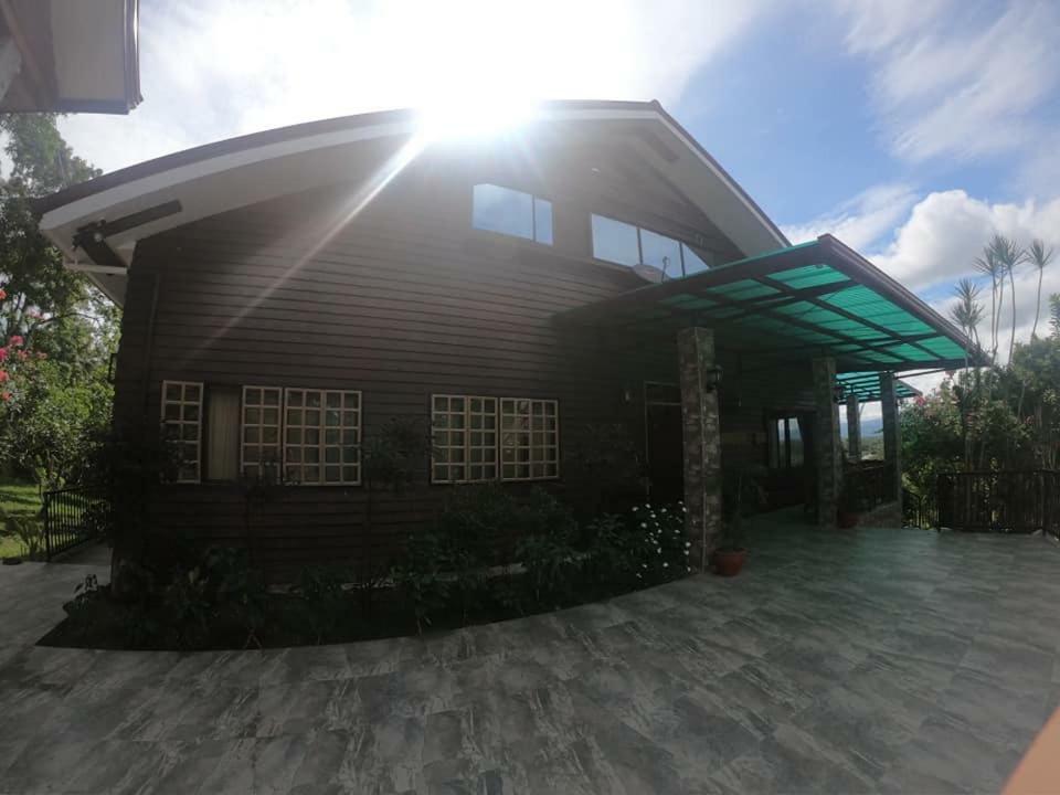 Villa del Carmen Haven Bohol Exteriör bild