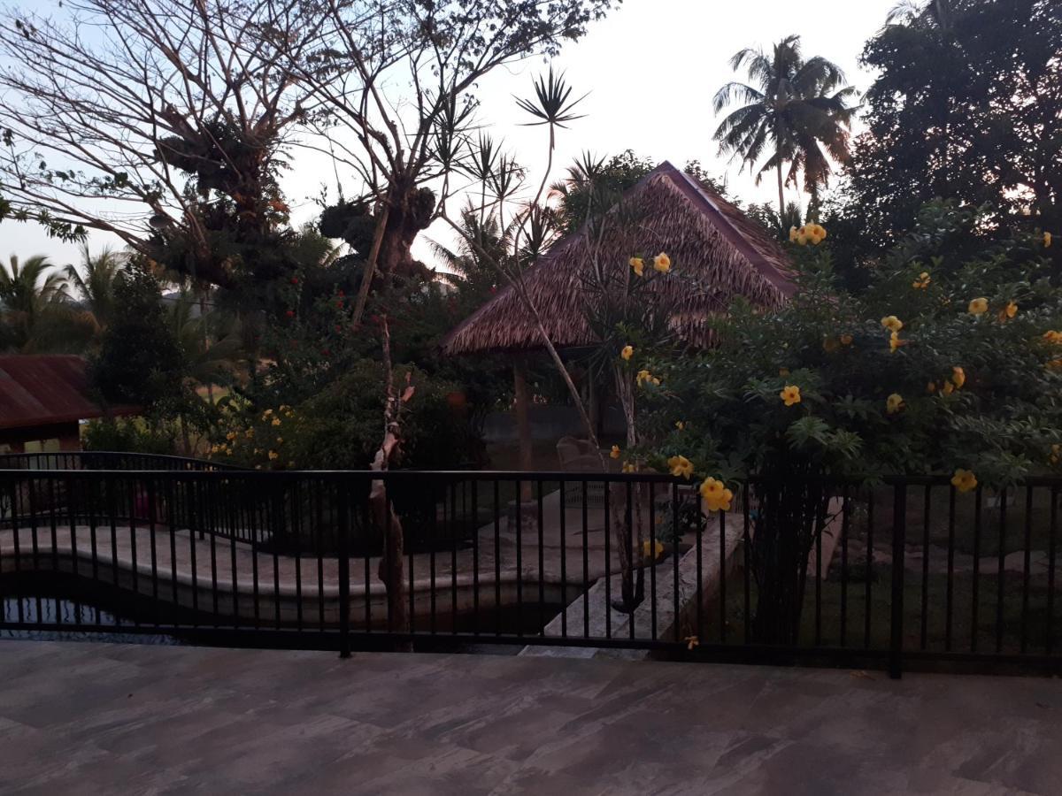 Villa del Carmen Haven Bohol Exteriör bild